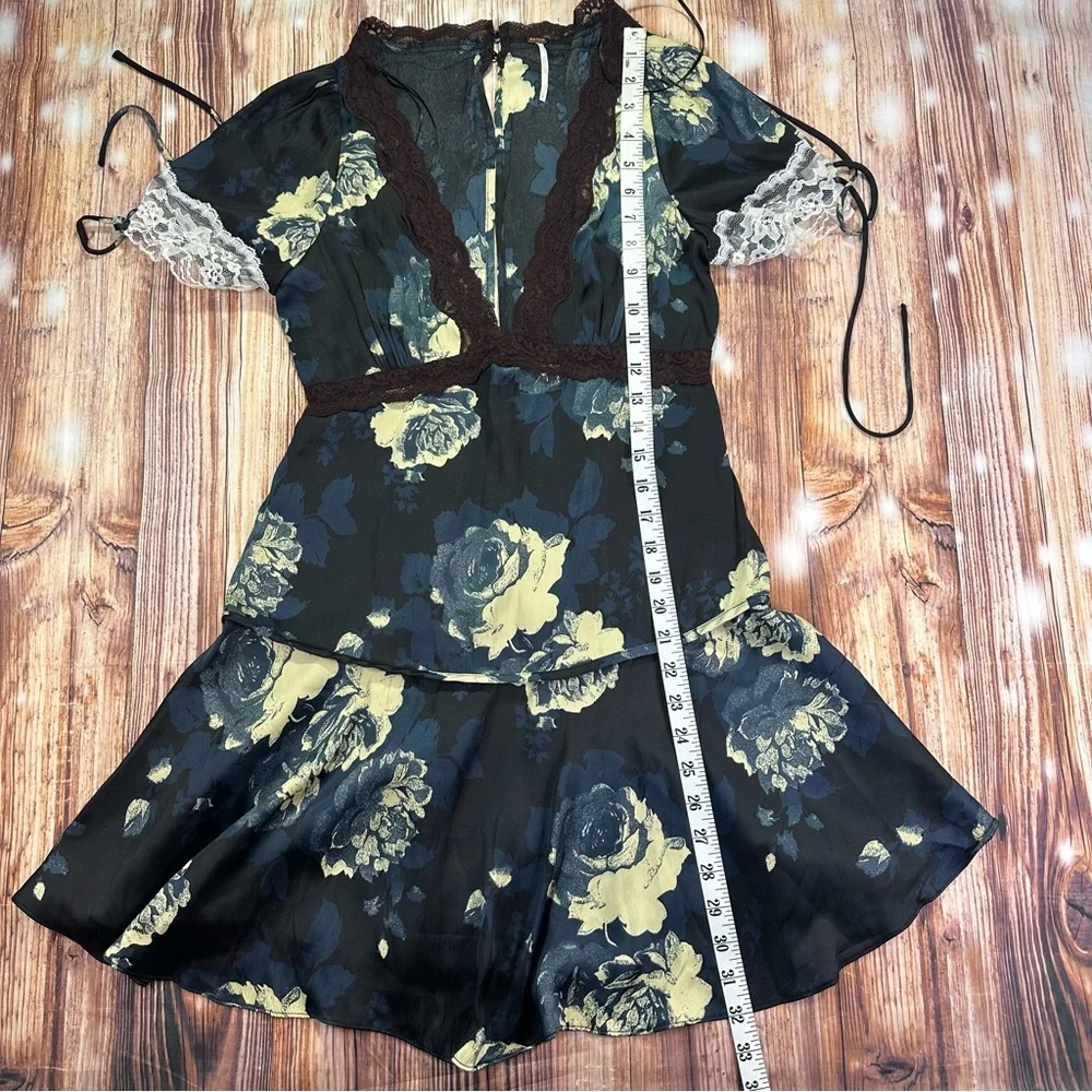 Free People Printed Mini Dress - Black Combo
Size Small - Picture 8 of 15